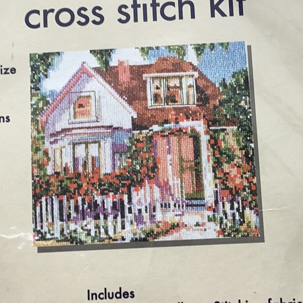 Crafters Square "Coming Home" Counted Cross Stitch Kit New in Package #201
